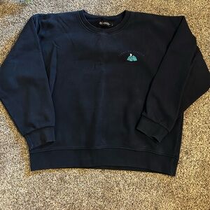 Blue sweatshirt crewneck